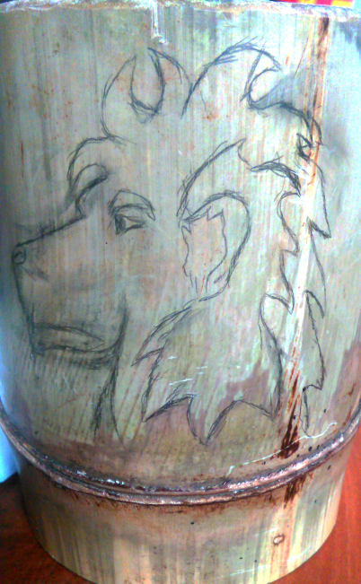 Drawing of the lion on the mug